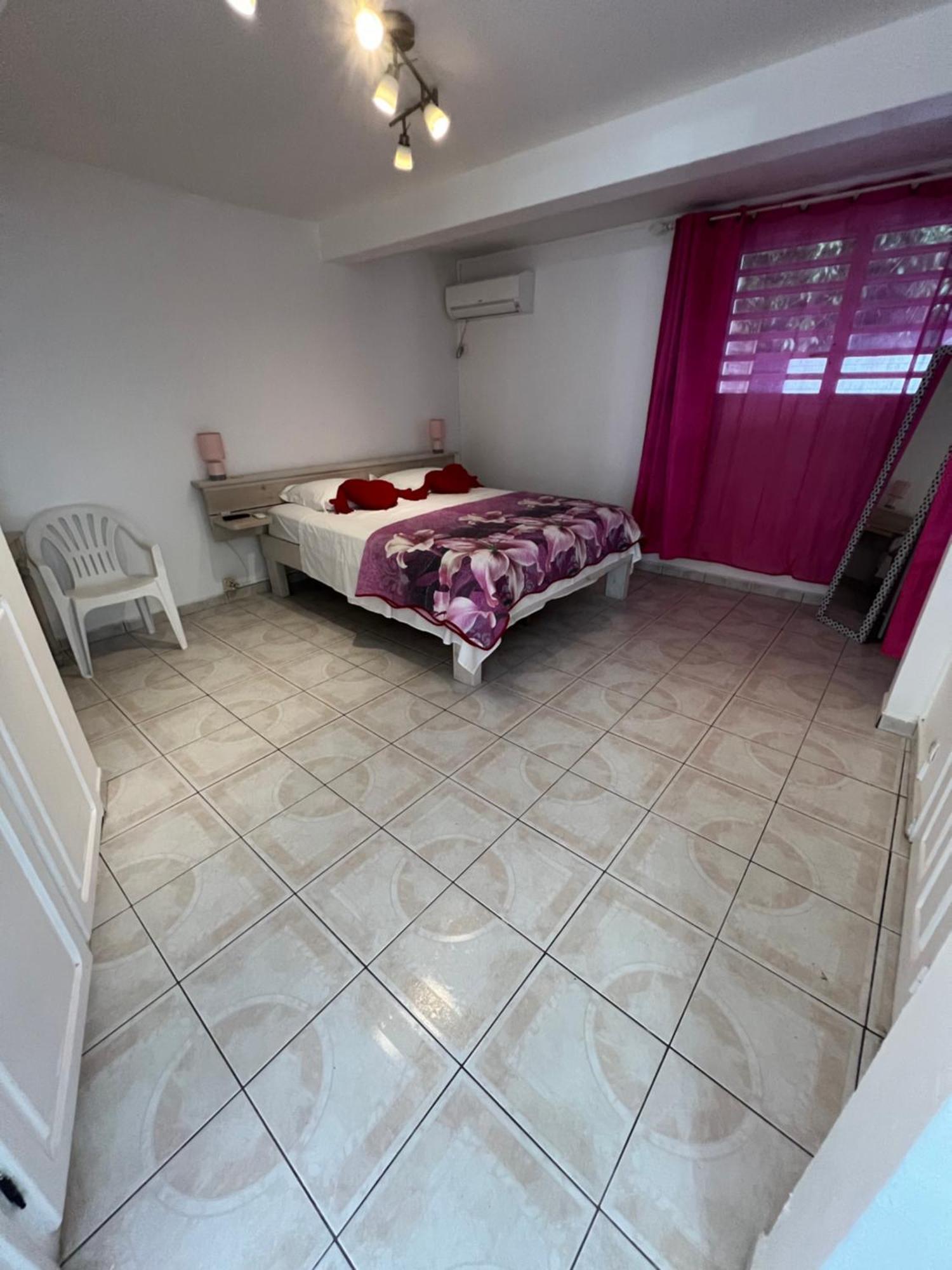 Apartamento Location Tropical Sainte-Anne  Exterior foto
